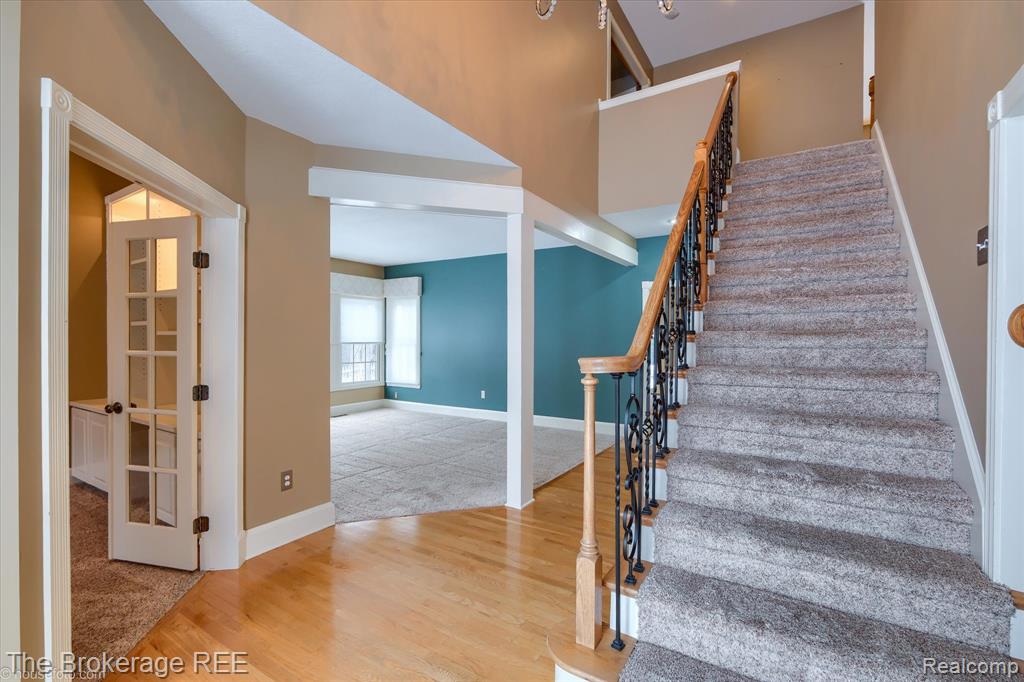 5475 Woodfield Parkway, Grand Blanc, MI 48439 — Photo 11