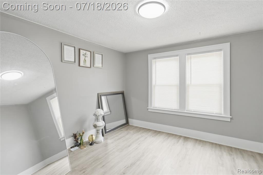 6915 Braun, Center Line, MI 48015 — Photo 14
