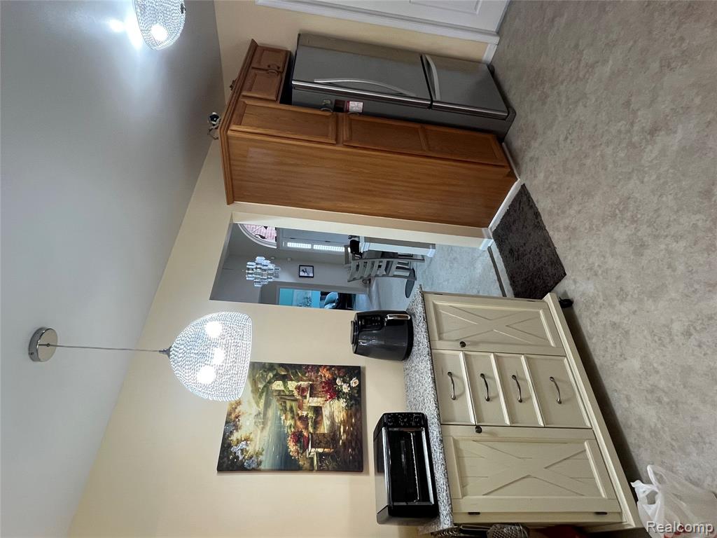 828 Woodhaven Drive, Commerce Twp, MI 48390 — Photo 12