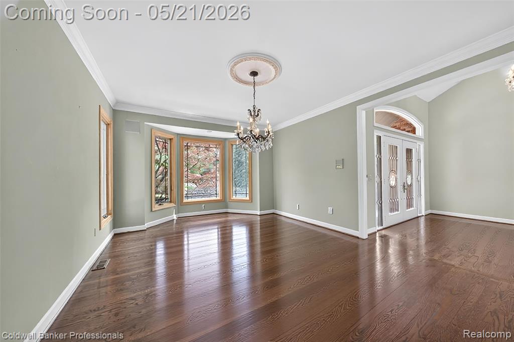 2076 Shore Hill Court, West Bloomfield, MI 48323 — Photo 8