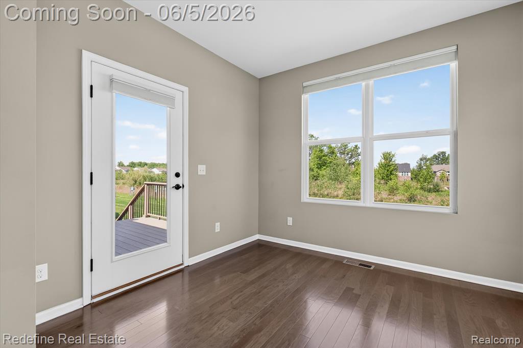 49916 Alden, Canton, MI 48188 — Photo 18