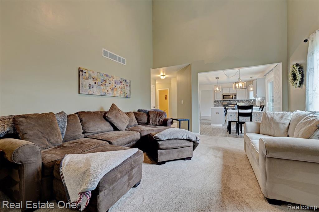 2324 Malena Lane, Oxford, MI 48371 — Photo 19