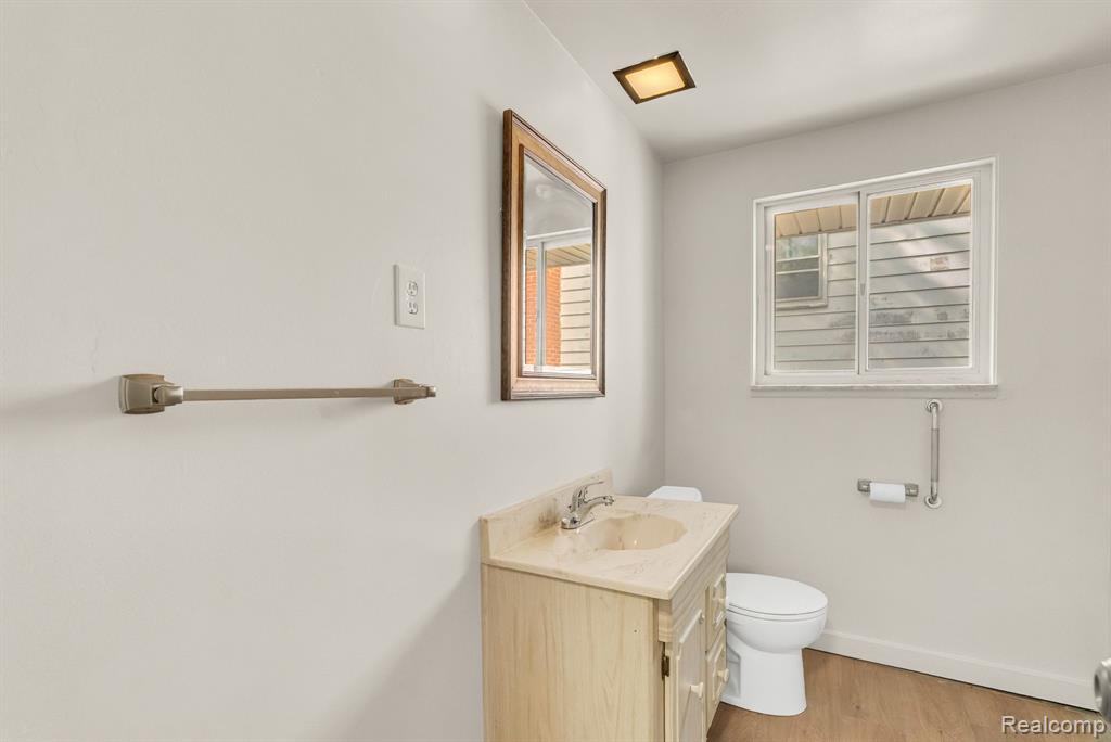 17207 Archdale Street, Detroit, MI 48235 — Photo 28