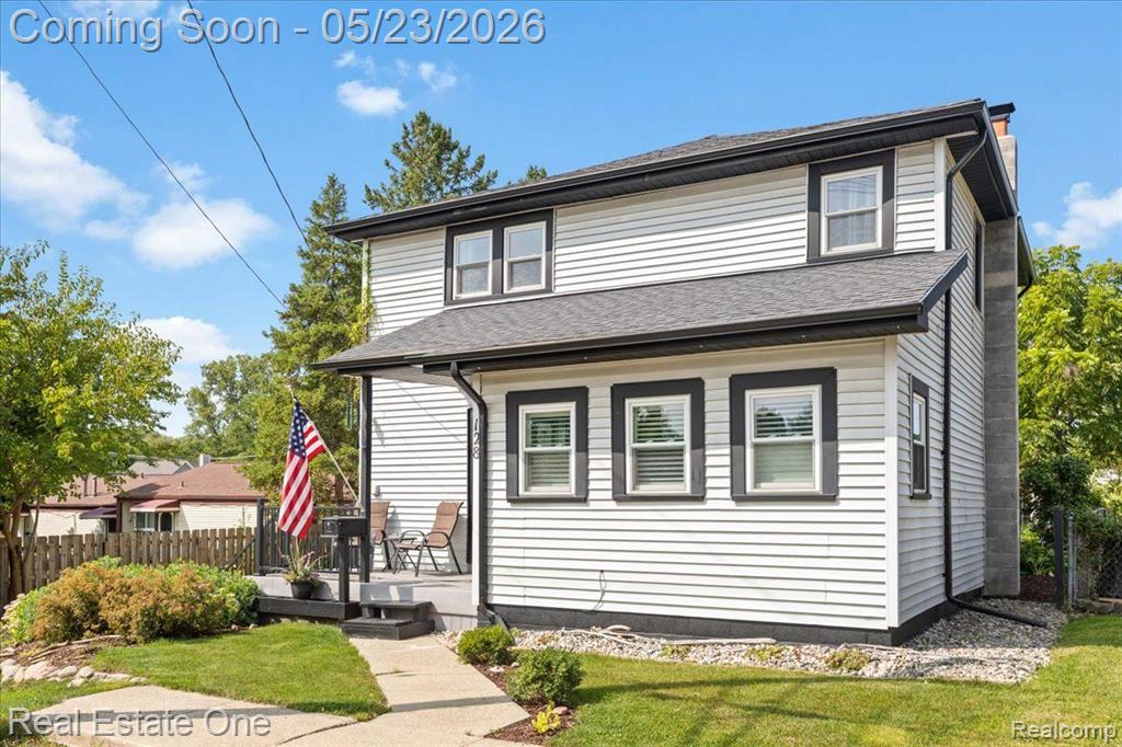 128 S SLATER Street, Lake Orion, MI 48362 — Photo 11