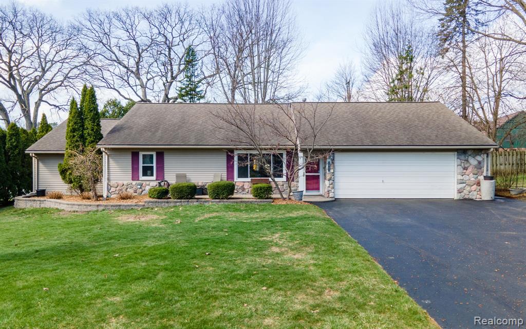 2941 Silverhill Drive, Waterford, MI 48329 — Photo 65