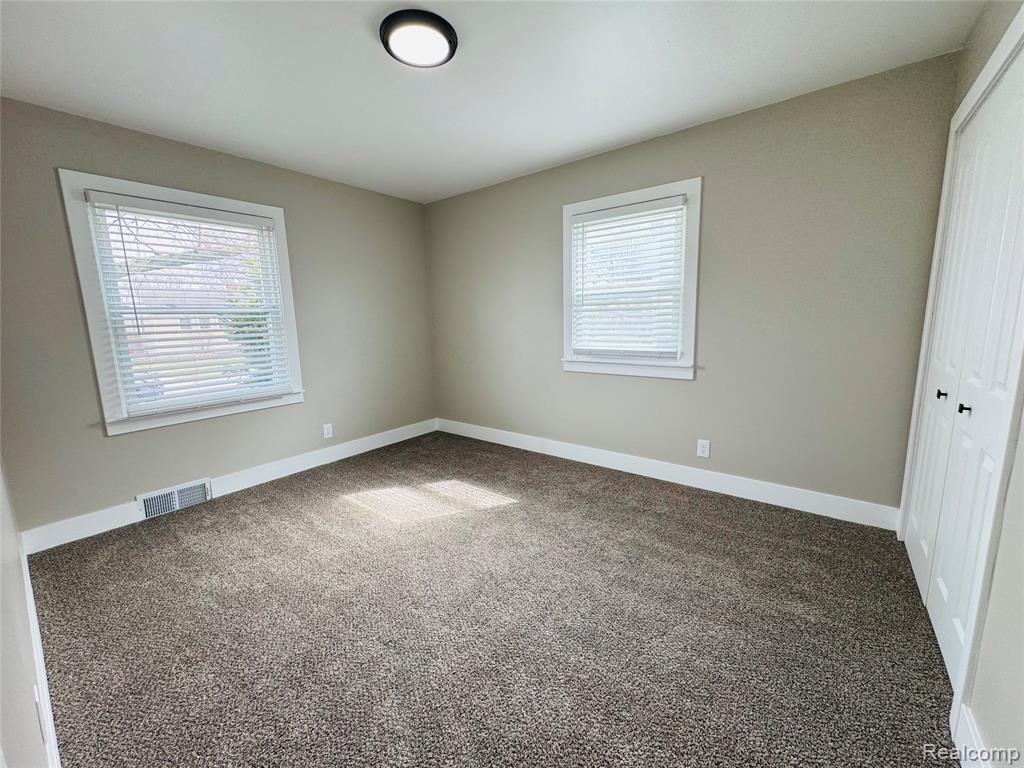 4711 Rosewold Avenue, Royal Oak, MI 48073 — Photo 19