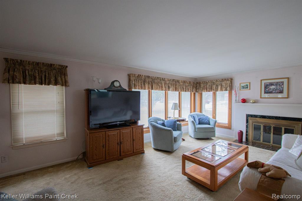 49525 SHELBY Road, Shelby Twp, MI 48317 — Photo 13