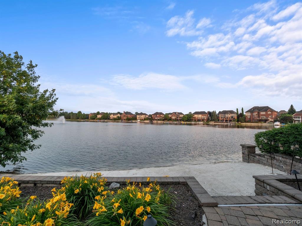 48820 WELLSLEY, Northville, MI 48168 — Photo 6