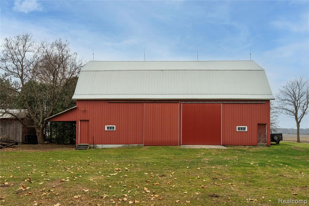 2428 Hubbard Road, Monroe, MI 48161 — Photo 47