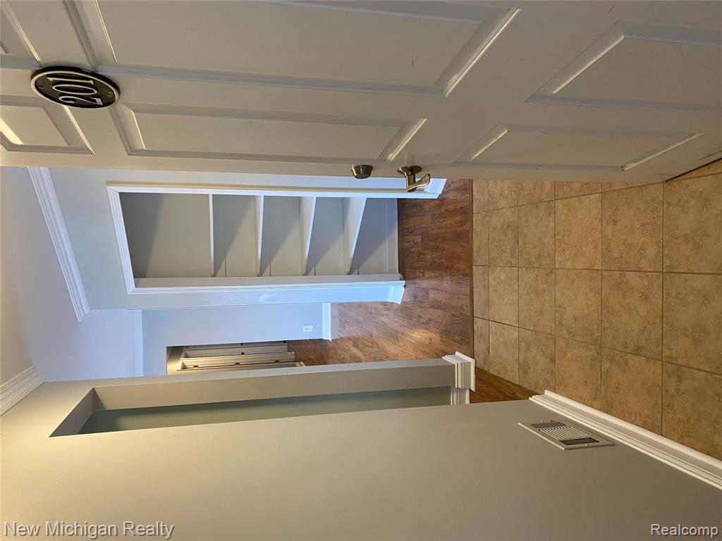 6157 ORCHARD LAKE RD APT 201, West Bloomfield, MI — Photo 10
