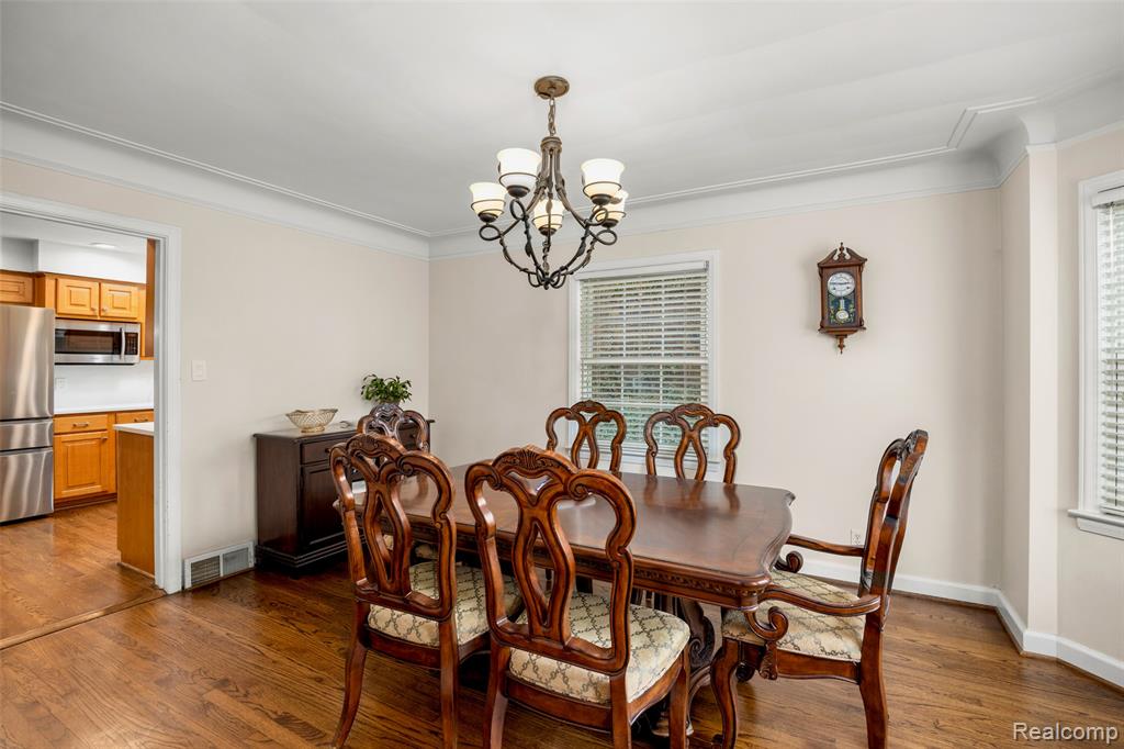 244 Kerby Road, Grosse Pointe Farms, MI 48236 — Photo 21