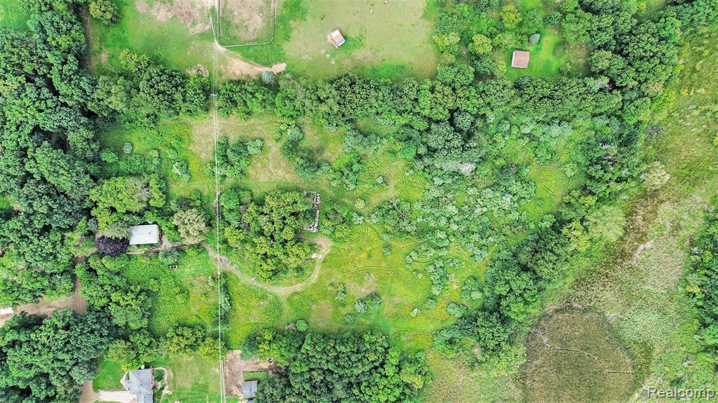 548 Munger Road, Holly, MI 48442 — Photo 11
