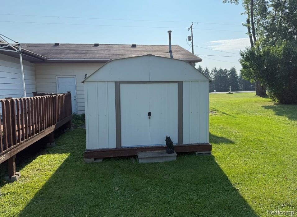4320 Seymour Road, Swartz Creek, MI 48473 — Photo 24