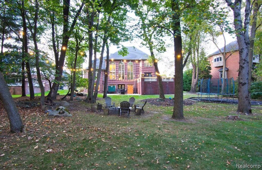 755 MAJESTIC, Rochester Hills, MI 48306 — Photo 5