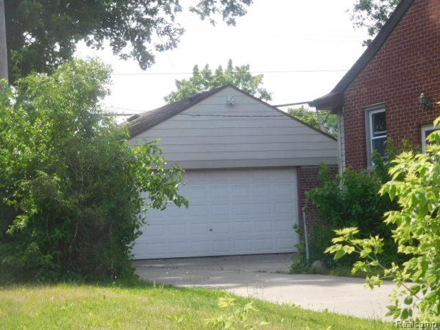 23855 Couzens Avenue, Hazel Park, MI 48030 — Photo 2