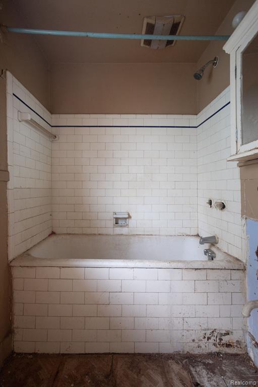 9169 WARD Street, Detroit, MI 48228 — Photo 10