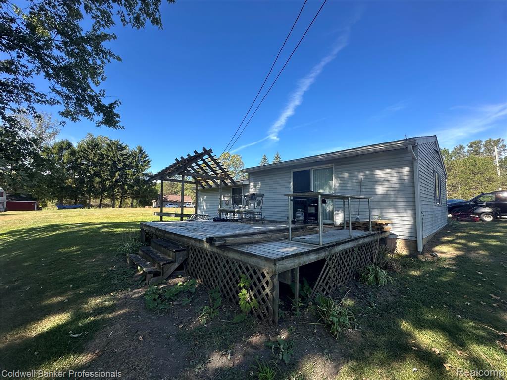4925 Lippincott Road, Lapeer, MI 48446 — Photo 9