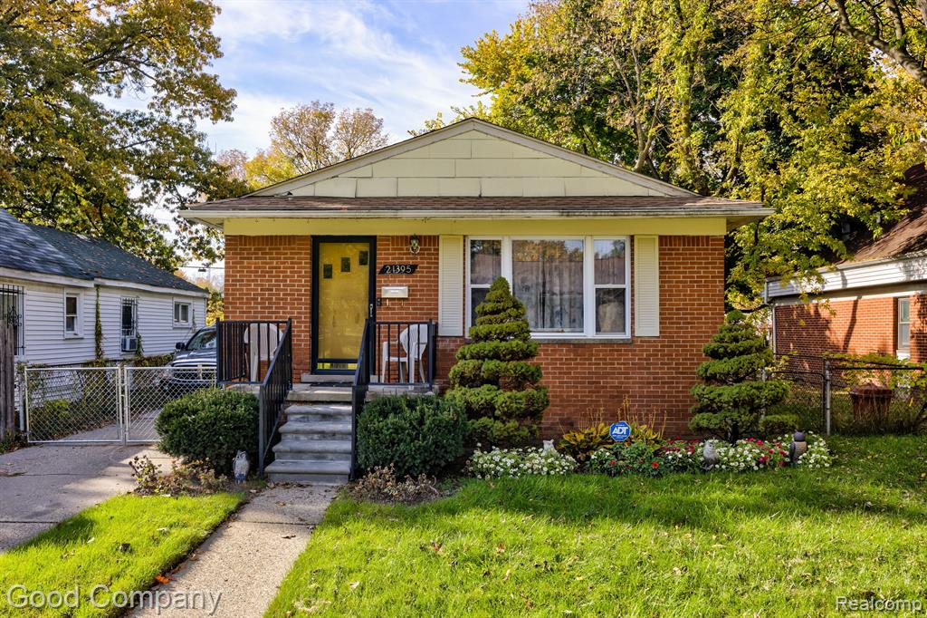 21395 GARDEN Lane, Ferndale, MI 48220 — Photo 18