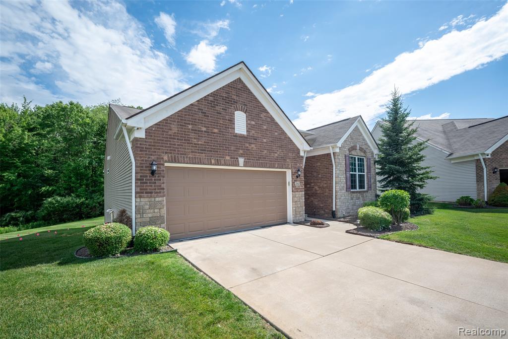 292 Bryce Court, Howell, MI 48843 — Photo 3