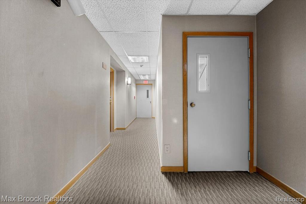 969 Greenview Court, 42, Rochester Hills, MI 48307 — Photo 6