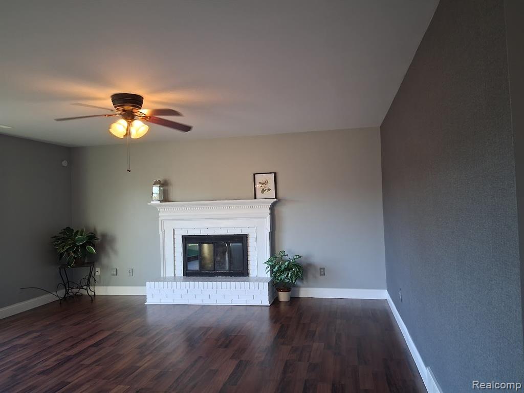 8504 Pepper Ridge Drive, Grand Blanc, MI 48439 — Photo 18