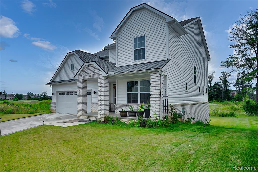 569 Pattan Drive, Wixom, MI 48393 — Photo 43