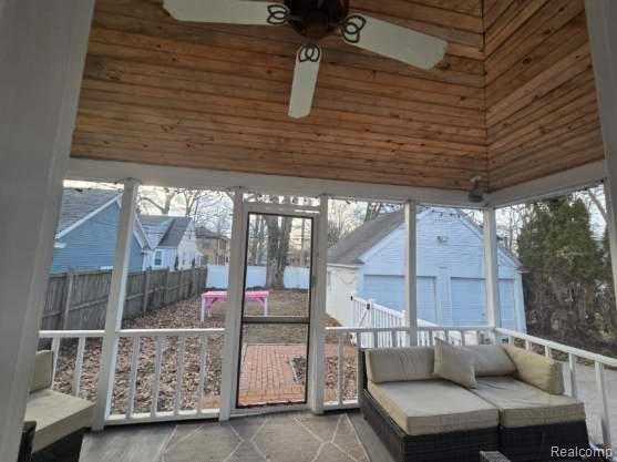 423 Bailey Street, East Lansing, MI 48823 — Photo 61