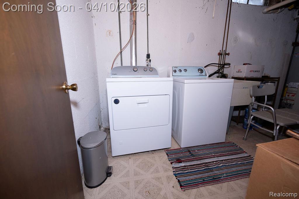 14284 Balmoral Street, Riverview, MI 48193 — Photo 52