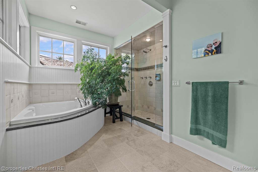 1041 Greentree Road, Bloomfield Hills, MI 48304 — Photo 32
