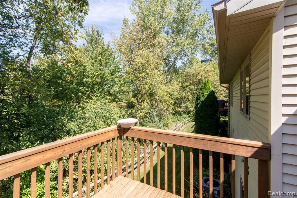 840 Heatheridge Court, Brighton, MI 48116 — Photo 19