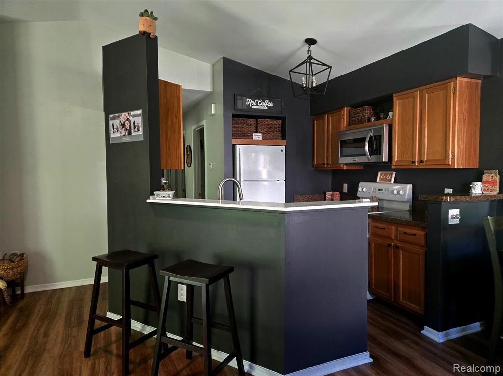 396 Spring Brooke Drive, 396, Brighton, MI 48116 — Photo 7