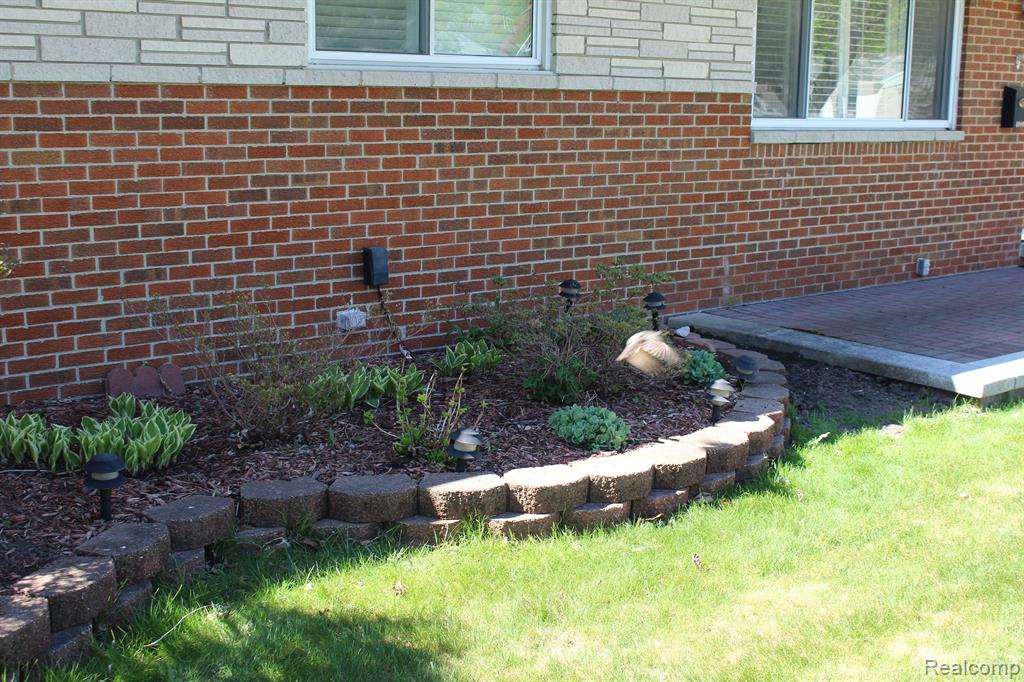 40803 FIRWOOD Street, Plymouth, MI 48170 — Photo 4
