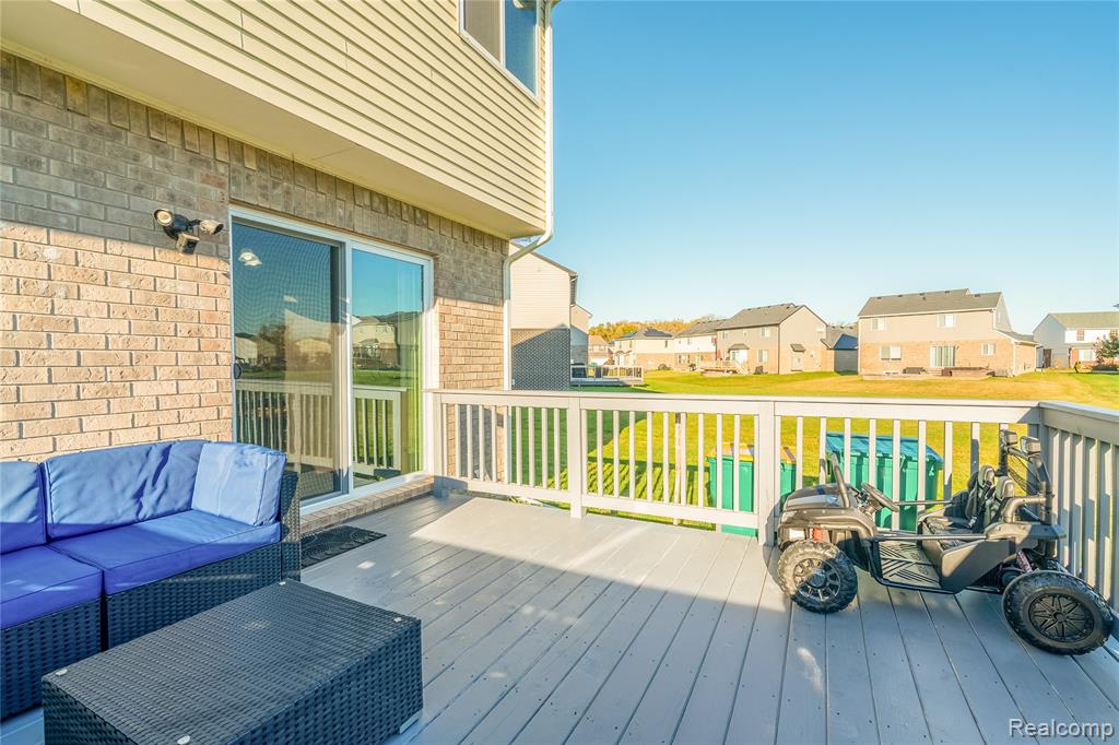 6811 Chandler Drive, Belleville, MI 48111 — Photo 18