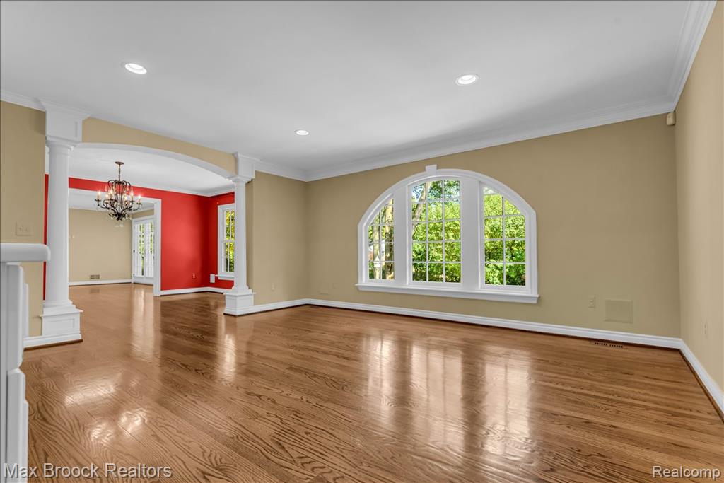 6287 Thorncrest Drive, Bloomfield Hills, MI 48301 — Photo 10