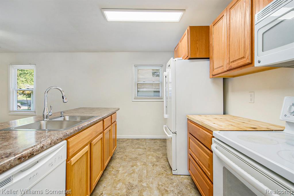 437 Orchard Street, Ypsilanti, MI 48197 — Photo 11