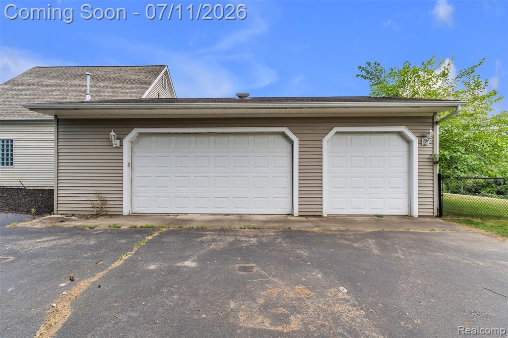 10146 Marshall Road, South Lyon, MI 48178 — Photo 73