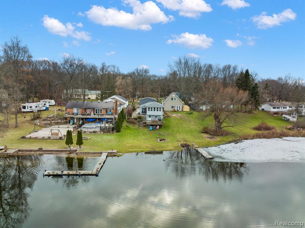 3529 Lakeview Drive, Ortonville, MI 48462 — Photo 3