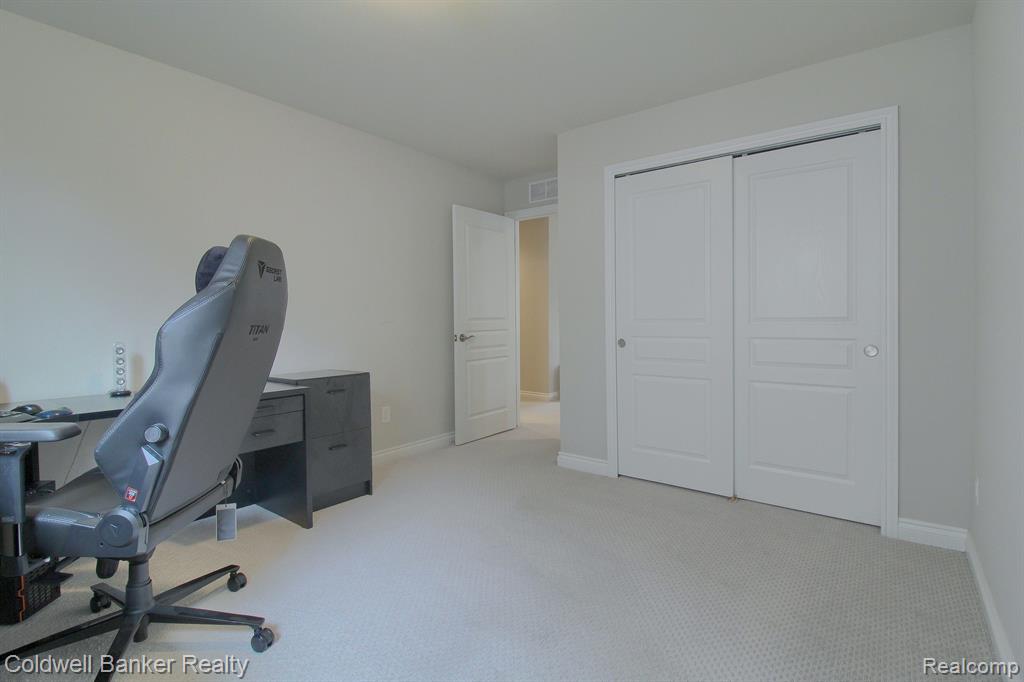 44298 BILLINGS Drive, Novi, MI 48377 — Photo 35