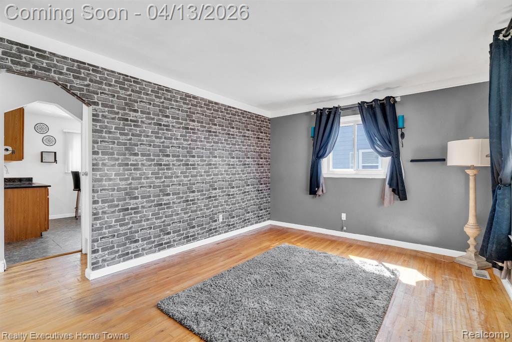 29940 John J Street, Roseville, MI 48066 — Photo 9