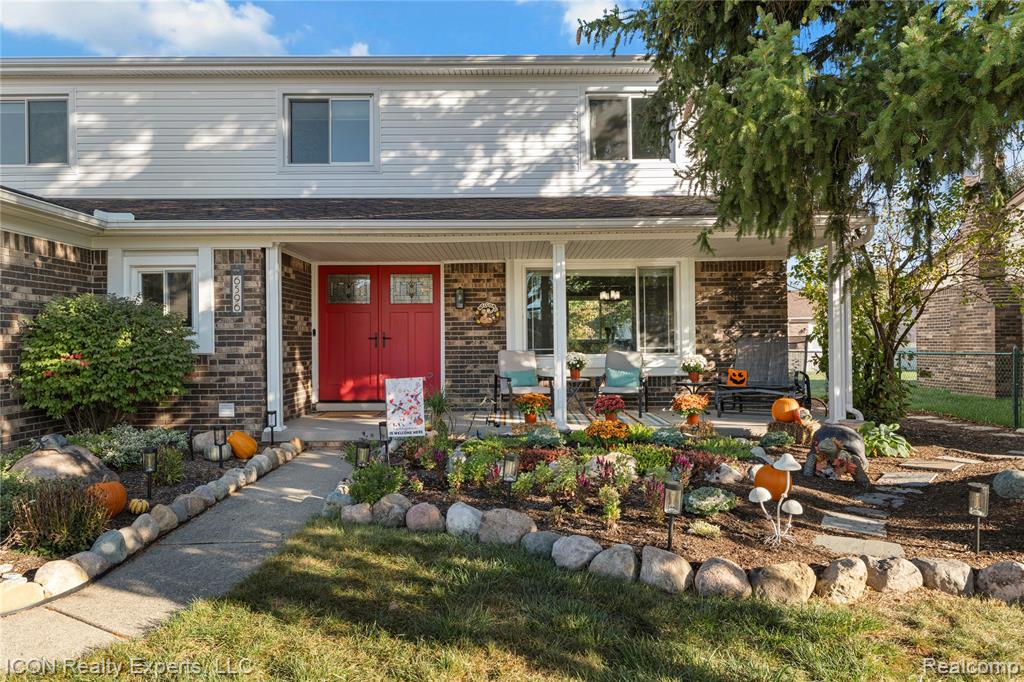 6596 Chadwick Drive, Canton, MI 48187 — Photo 4