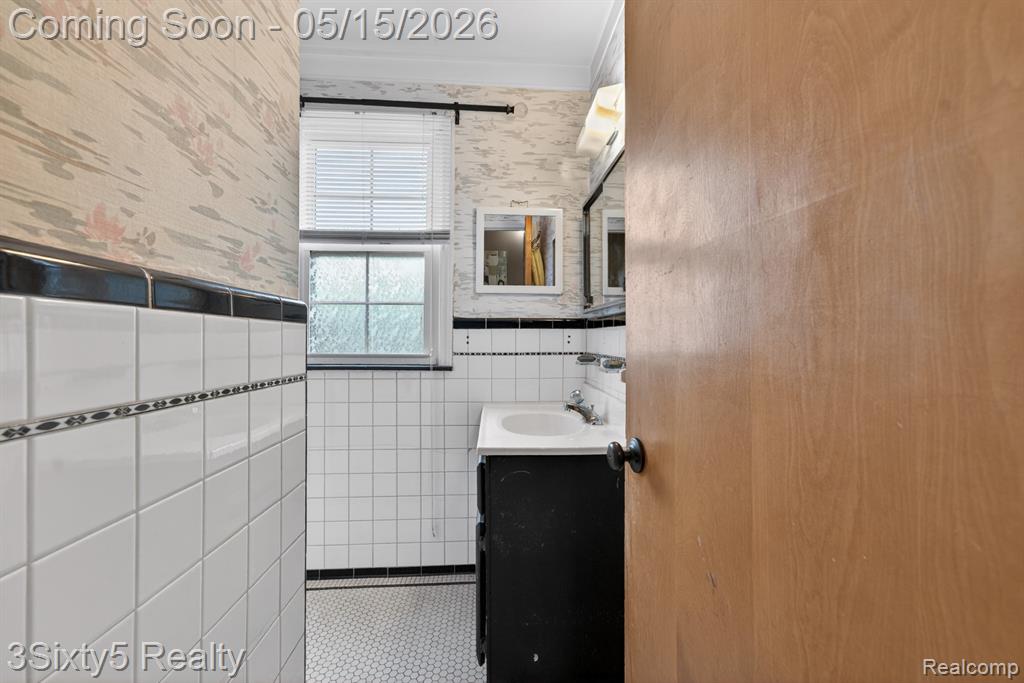 13164 Veronica Street, Southgate, MI 48195 — Photo 16