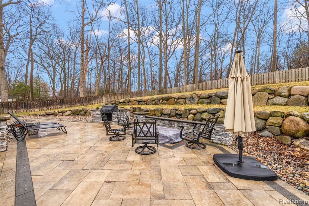 555 Kendry, Bloomfield Hills, MI 48302 — Photo 42