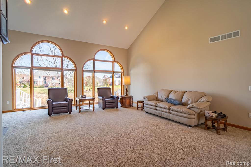 47368 Dove Court, Shelby Twp, MI 48315 — Photo 15