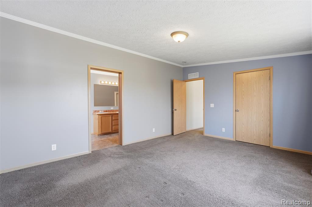 11348 Stoneridge Circle, South Lyon, MI 48178 — Photo 17