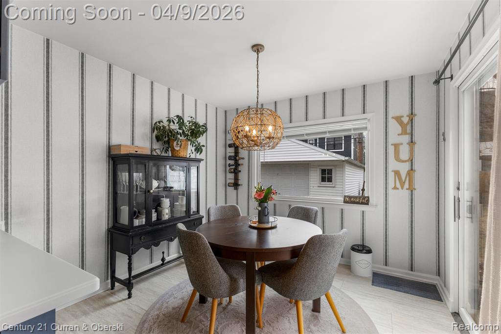 401 Walnut Avenue, Royal Oak, MI 48073 — Photo 19