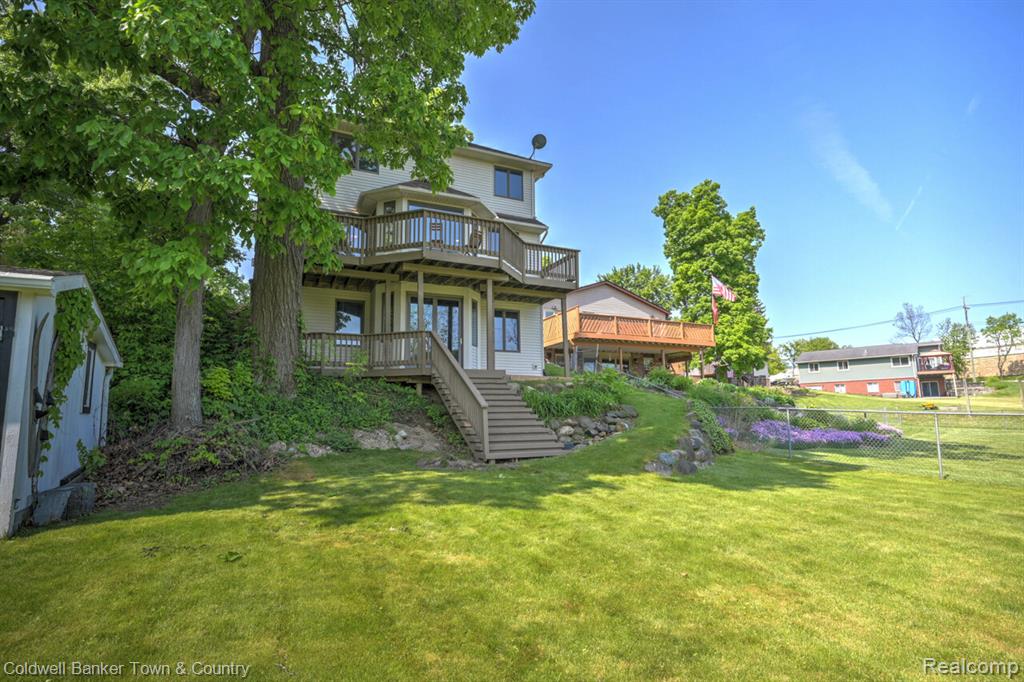 11265 N Shore Drive, Whitmore Lake, MI 48189 — Photo 48