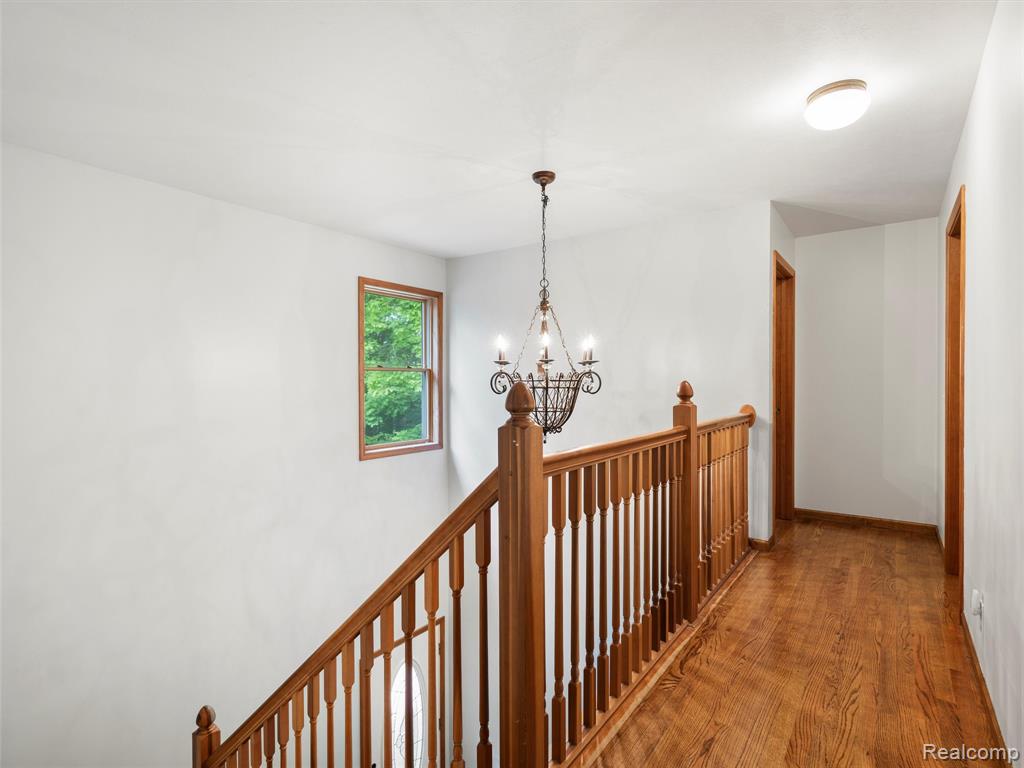9480 Hartland Road, Fenton, MI 48430 — Photo 30