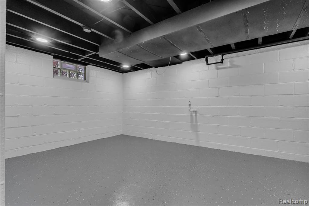 20426 Wexford Street, Detroit, MI 48234 — Photo 24