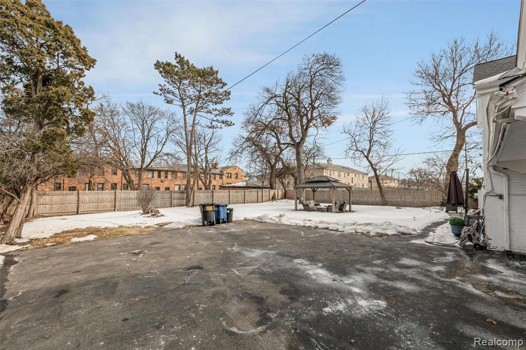 17200 Pontchartrain Boulevard, Highland Park, MI 48203 — Photo 43