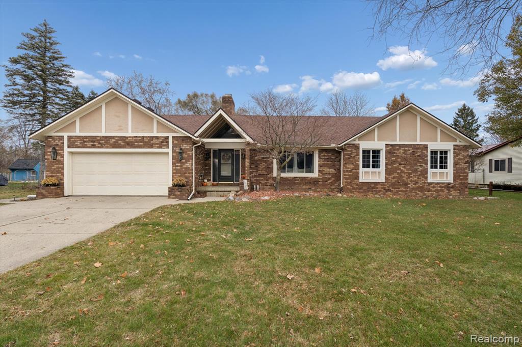 8474 Wesley Drive, Flushing, MI 48433 — Photo 43